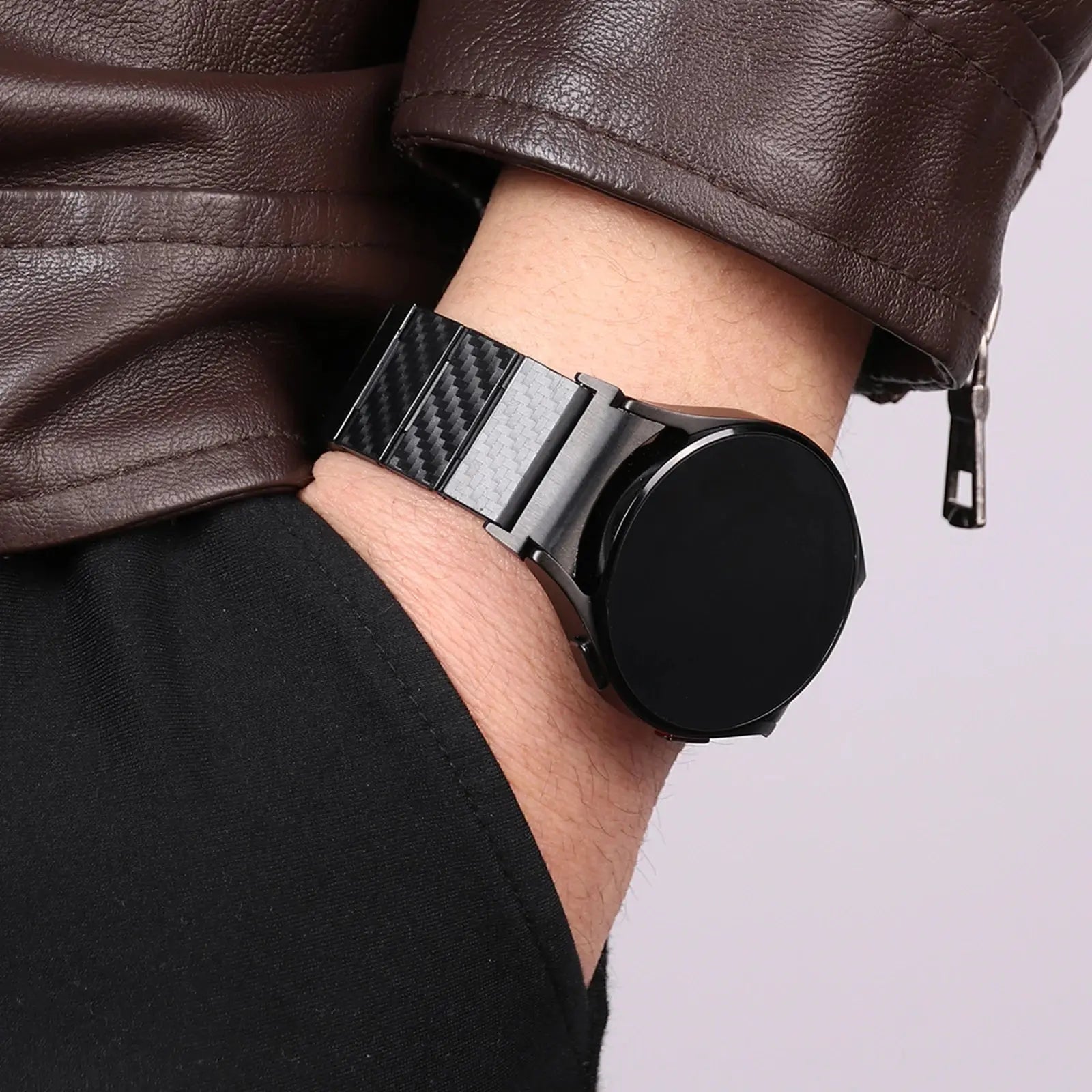 GalaxyGuard Carbon Fiber Magnetic Band for Samsung Galaxy Watch 7 — product view 8