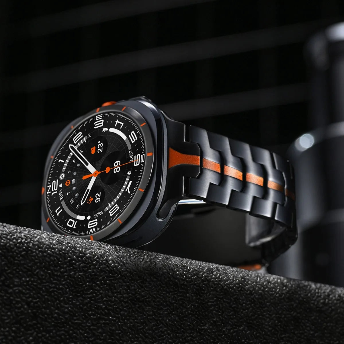 Avontic RidgeSteel Stainless Steel Band product gallery image 4