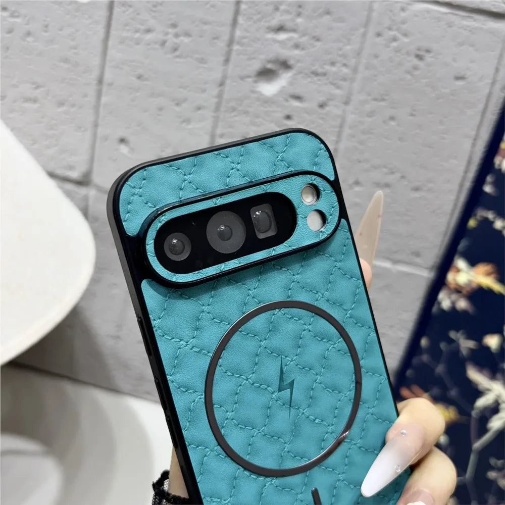 Avontic QuiltLuxe Google Pixel case – product image 6