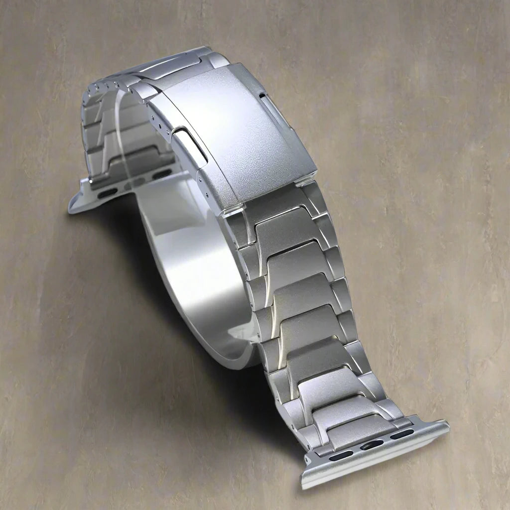 Titanium Luxury Strap For Apple Watch Ultra 2 49mm 9 8 7 45mm 42mm 44mm Men business Band for Iwatch Series 6 5 4 3 se bracelet Pinnacle Luxuries