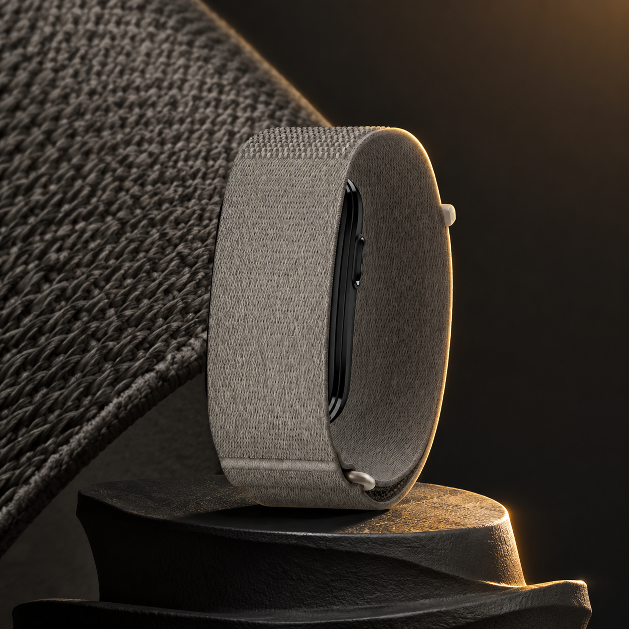 AeroWeave Flex soft woven nylon feature