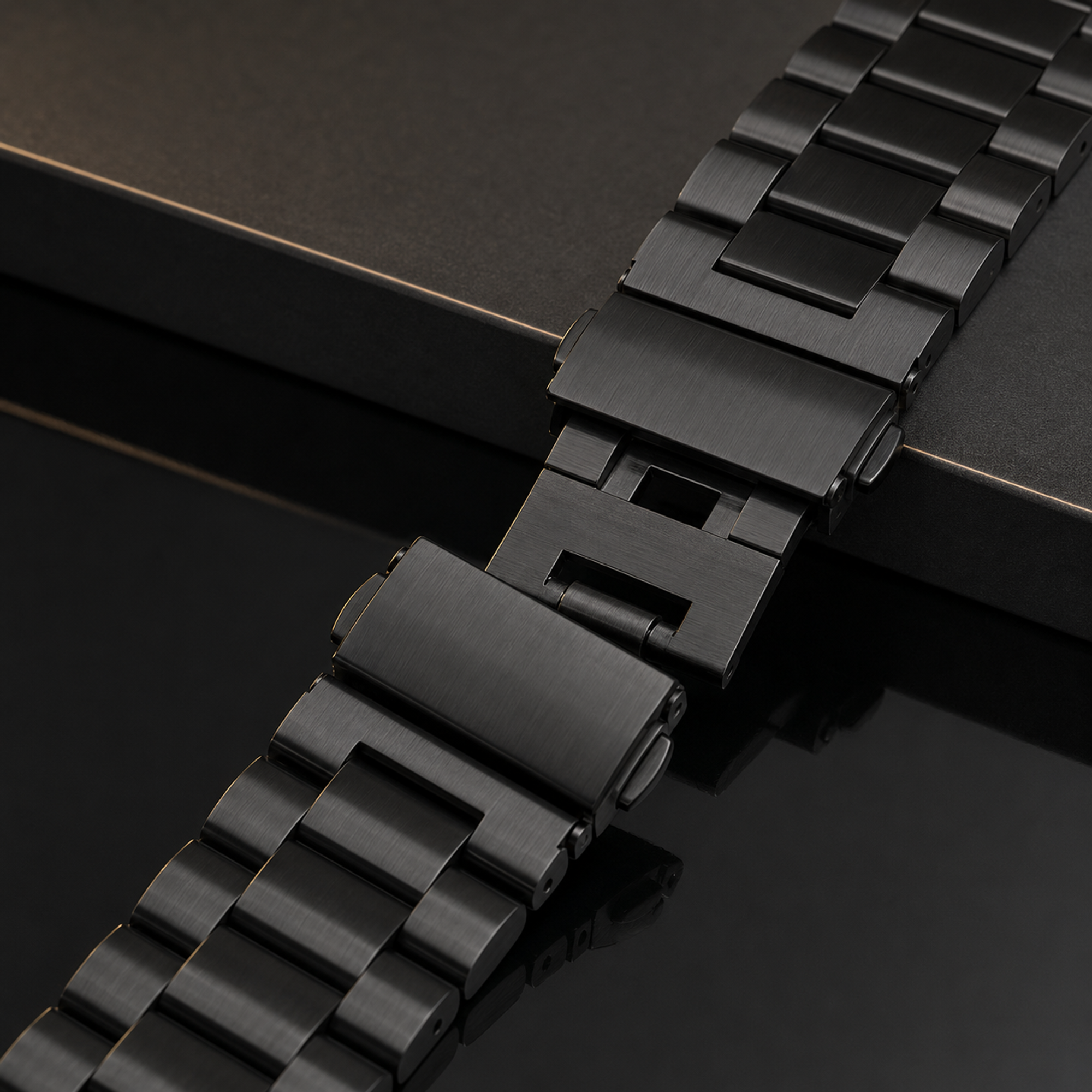 SteelLuxe Monarch Band for Samsung Galaxy Watch9 & Ultra2 — product view 4
