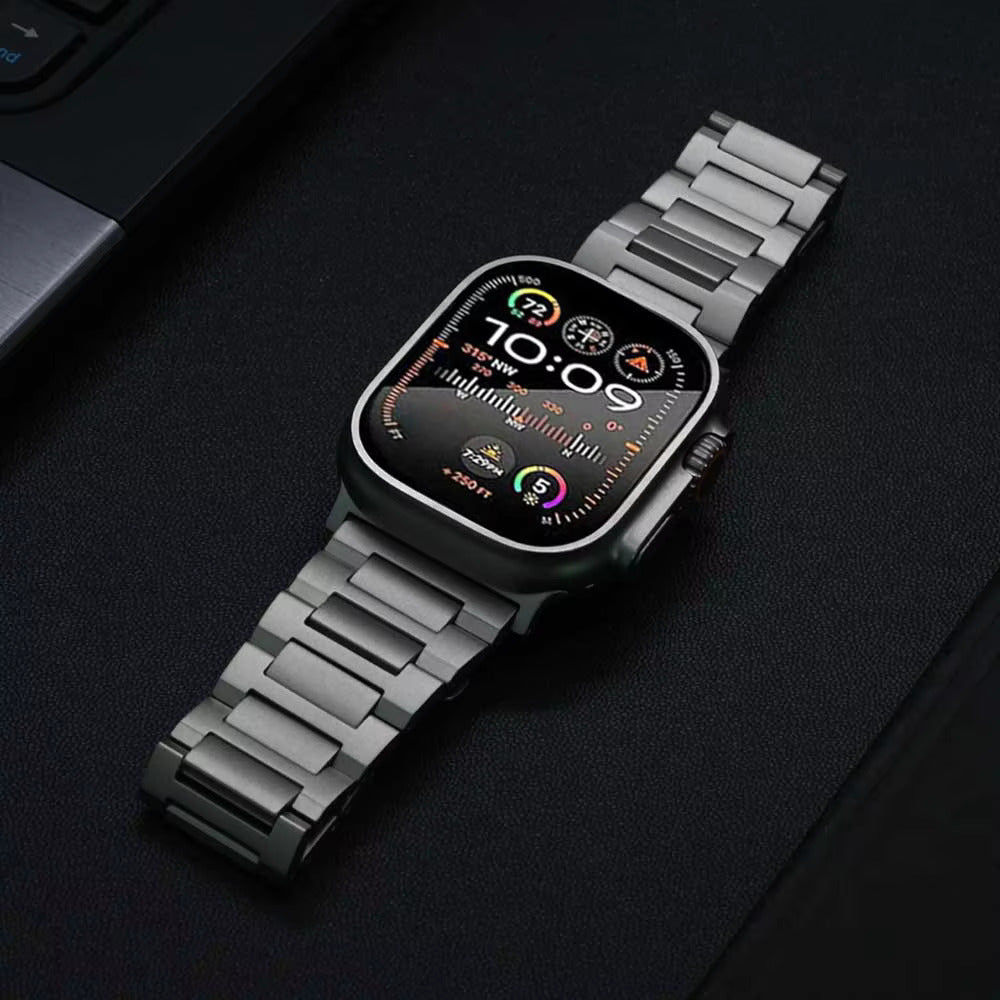 Titanium Pristine Luxury Band for Apple Watch