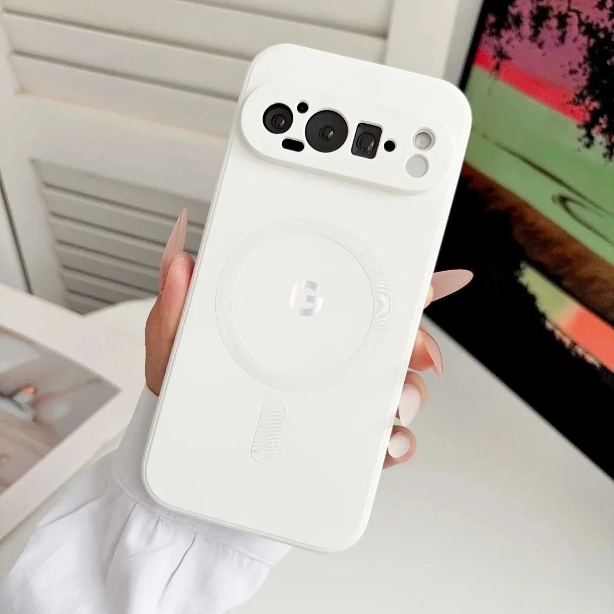 Avontic MetallicAura Google Pixel case in White – variant image