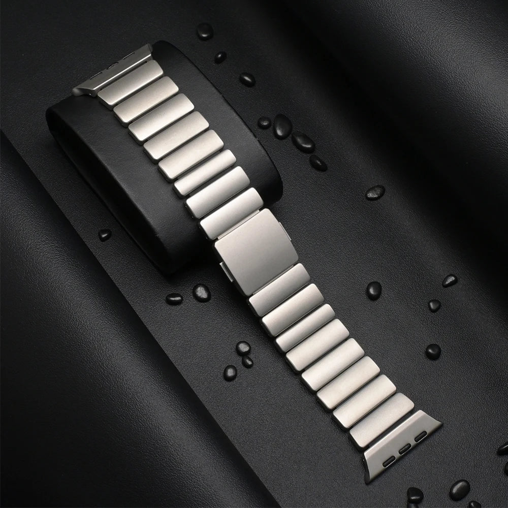 TitanEdge™ Fusion Series — Grade 5 Titanium Hybrid Band for Apple Watch