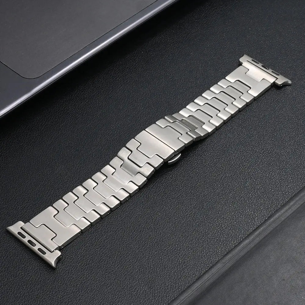 TitanEdge Luxe – Premium Titanium Metal Band for Apple Watch — product view 7