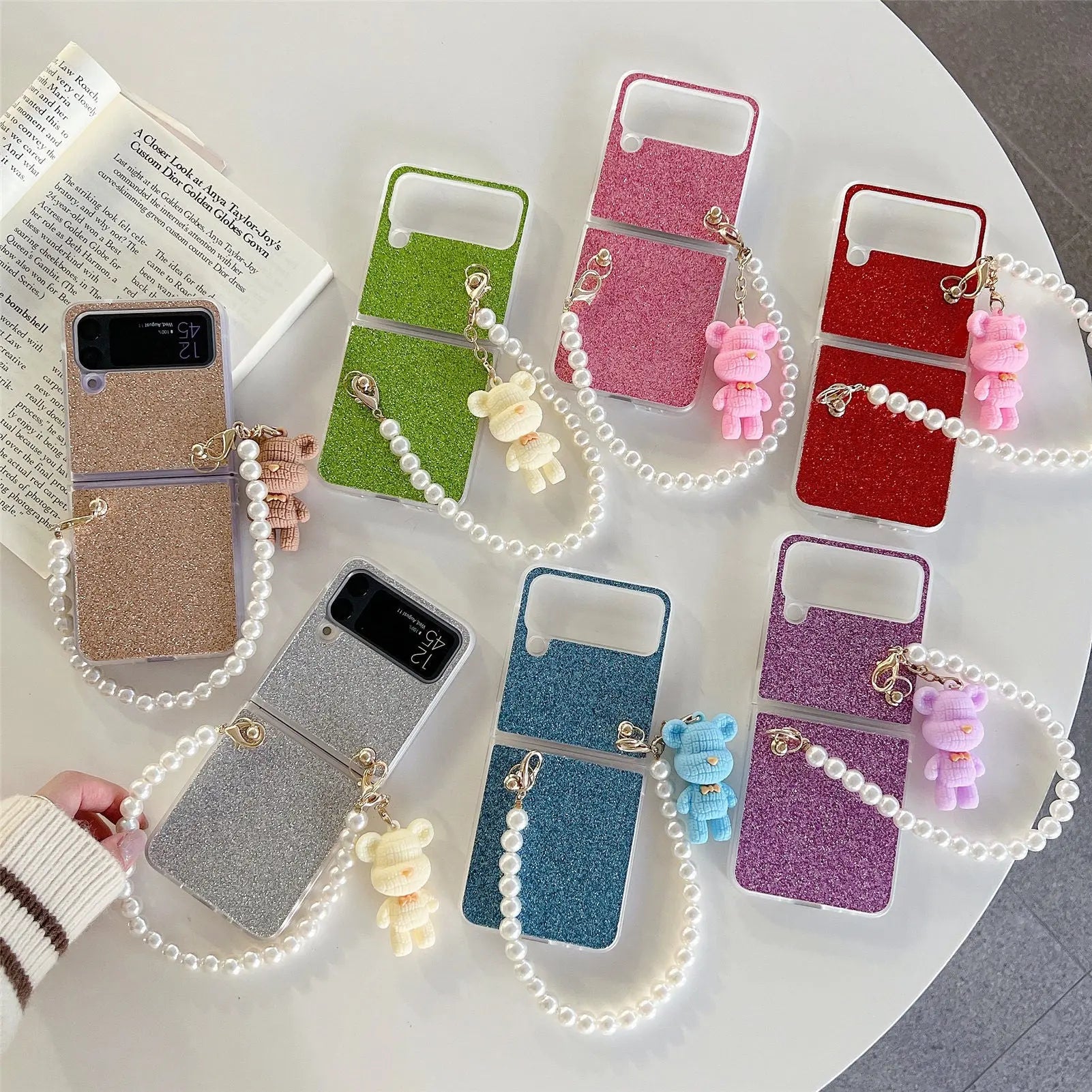 Pearl Chain Bear Case For Samsung Galaxy Z Flip 4 - Pinnacle Luxuries