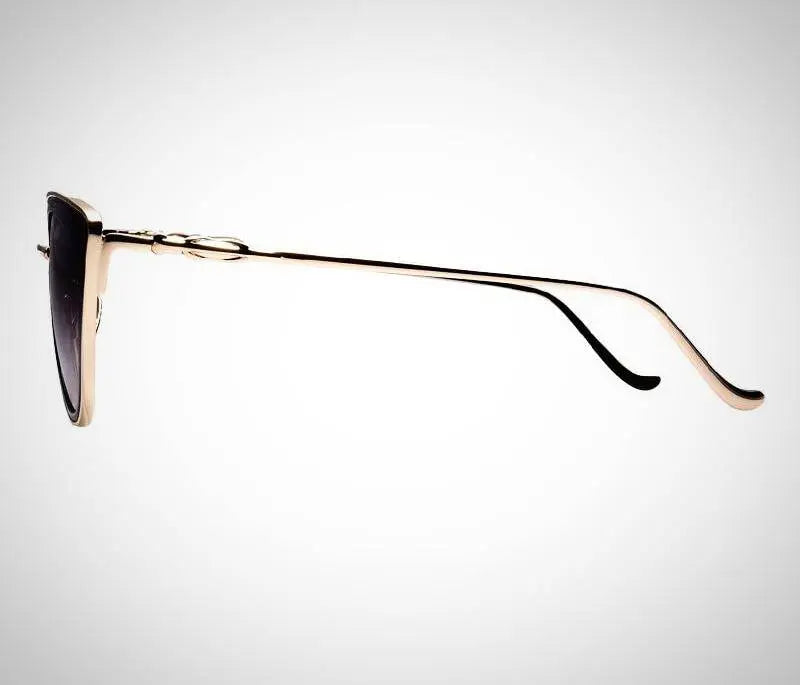 Diamond - Pinnacle Luxuries